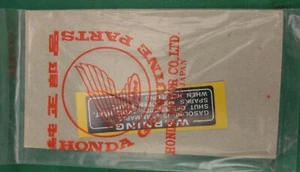 1013408 DECAL, CAUTION FUEL Honda Lawn Mower 51602-292-030Z - Picture 1 of 2