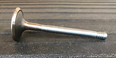 Válvula de escape del motor TRW (X2) - V1900 / V-1900 - para Dodge, Chrysler y Plymouth Foto 1 de 4