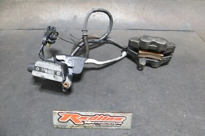 1990 YAMAHA VENTURE ROYALE FRONT MASTER CYLINDER & FRONT RIGHT CALIPER - Image 1 of 4