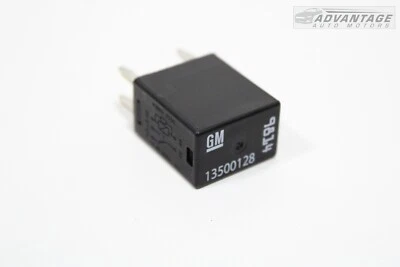 2018-2021 CHEVROLET EQUINOX DASH DASHBOARD FUSE BOX RELAY BLACK 13500128 OEM - Image 1 of 4