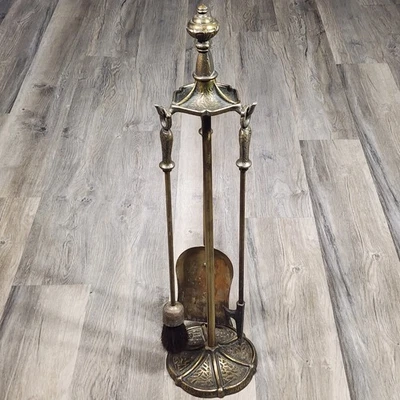 Juego de herramientas de metal para chimenea de latón victoriano vintage soporte Art Nouveau 500 B Foto 1 de 4