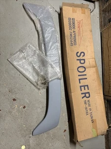 Spoiler Ford Focus 1999  Unpainted  - Picture 1 of 5