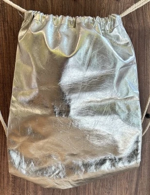 Turnbeutel zum Umhängen (Rucksack) Silber / Metallic 45 x 33 cm Waschbar - Bild 1 von 4