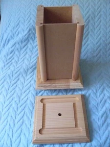 Pie de pelota hueco de madera de bajo nogal creativo personal 10"" caja de baratijas 6'x6"" superior/inferior - Imagen 1 de 6