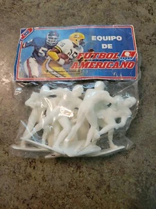 Vintage White Plastic Football Action Player 6 Figure Set SEALED - Picture 1 of 5