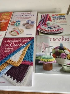 Lot of 7 crochet books-beginner's guide, baby items, learn to crochet, gifts - Picture 1 of 2