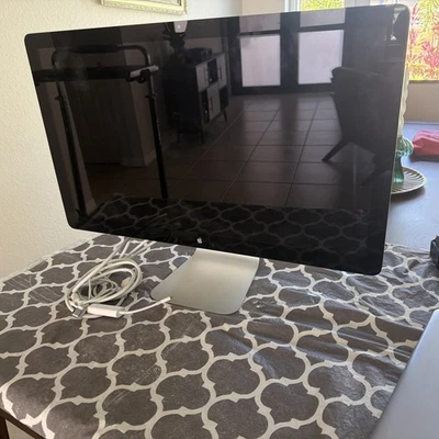 Apple Thunderbolt Display 27" A1407 Widescreen Monitor 2560x1440  Good!! - Image 1 of 4