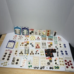 Vintage Neu & Gebraucht Knöpfe Konvolut verschiedene Größen Formen Farben Typen 200+ - Bild 1 von 21