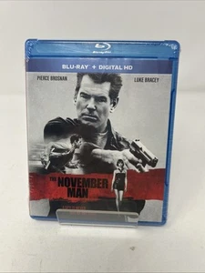THE NOVEMBER MAN (Blu-Ray/Digital HD, 2014, WS) Pierce Bronsan, Luke Bracey NEW - Foto 1 di 2