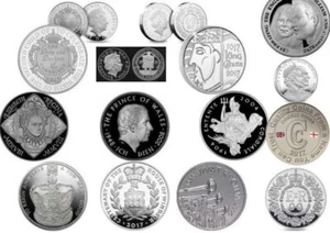 UK ROYAL MINT PROOF £5 FIVE POUND / CROWN S 1951 - 2018 presented ENCAPSULATED - Picture 1 of 22