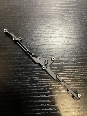 Apple Macbook Pro 13" A1278 Hard Drive Bracket Replacement (Genuine) - Image 1 of 3