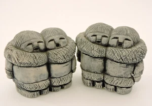 2 Eskimo Inuit Earthquake Clay People Figurine Alaska 90's Travel Souvenir 2"H - Picture 1 of 8