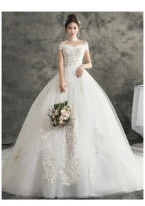 New Luxury Golden Embroidery Wedding Ball Gown + Tiara + Veil - Picture 1 of 9