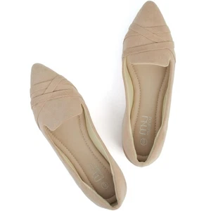 MUSSHOE Damen-Flats – bequeme spitz zulaufende Ballerinas, elegante Ballerinas in Nu - Bild 1 von 2