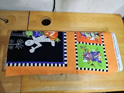 Panel Henry Glass Here We Glow 9545G 93 10 YDS BRILLA EN LA OSCURIDAD Foto 1 de 3