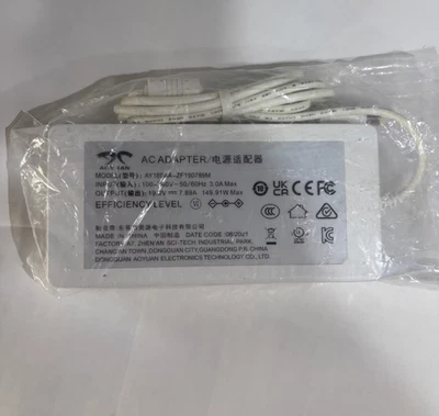 AY180AA-ZF190789M 19V 7.89A Netzteil-Ladegerät - Bild 1 von 2