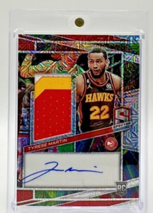 2022-23 Spectra Meta Prizm Rookie Patch Auto/25 Tyrese Martin RC RPA #237 Falken - Bild 1 von 2