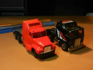 2 Spielzeug LKW Kabinen, MatchBox Air Car 1981 & Un Marke roter LKW, Druckguss Spielzeug g3 - Bild 1 von 12