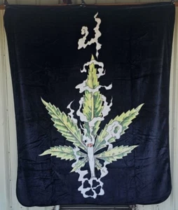 MARIJUANA LEAF JOINT SMOKE WEED 4:20 FUNNY QUEEN SIZE BLANKET - Picture 1 of 2