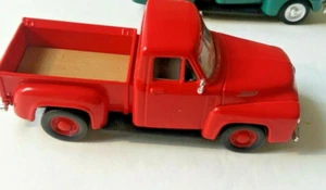 Road Legends 1:43 Red 1953 FORD Pick Up F-100 Collector's Edition # 94204 CC2 - Picture 1 of 5