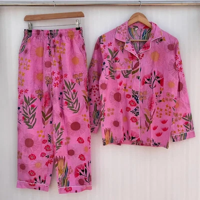 Pink Floral Print Cotton Pajama Set, Soft Botanical Sleepwear, Loungewear Gift - Image 1 of 4