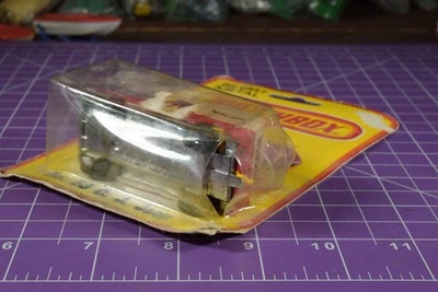 Matchbox Superfast NO 59 = Jeep C J rojo con techo blando Foto 1 de 4