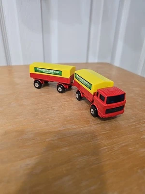 Vintage Matchbox Two Pack TP-1 Red Transcontinental Mercedes Truck/Trailer - Image 1 of 4