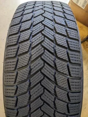 MICHELIN X-ICE SNOW SUV P 265 60 18 110T SL TIRE 94624 CQ2 Foto 1 de 4