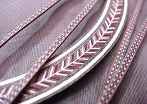 DARK HERRINGBONE CHITARRA SOUNDHOLE + 4 ATTACCHI STRETTI - Foto 1 di 4