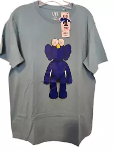 Uniqlo Shirt Men's Large UT Kaws XX Sesame Street Graphic Print BFF T-Shirt - Picture 1 of 4