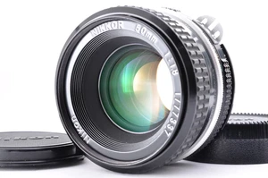 Nikon Ai Nikkor 50mm f/1.8 MF Prime Standard Objektiv "Near Mint" aus Japan #7337 - Bild 1 von 15