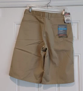 Pantaloncini da lavoro Dickies uomo 13" flat front relaxed fit multitasche kaki taglia 30 - Foto 1 di 4