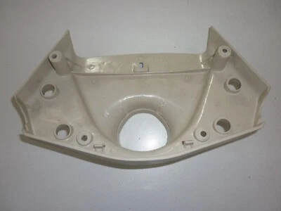 226233 COPERCHIO PLASTICA  MANUBRIO INFERIORE PIAGGIO VESPA T5 - Immagine 1 di 2