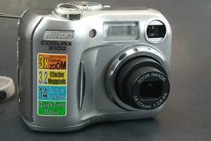 Nikon Coolpix 3100 CCD Digital Camera Silver + CF Memory Card - Tested Working - Picture 1 of 16