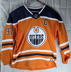 Adidas Edmonton Oilers Connor McDavid #97 Hockey Jersey $230 size Men's 50 - Picture 1 of 14