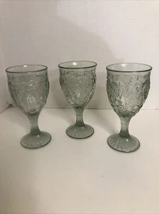 Noritake Entree Green Crystal Wine Goblets Glasses 7 Inch Tall, Set of 3 - Picture 1 of 3