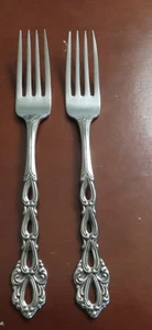 Oneida CHANDELIER Set of 2 Dinner Forks Community Stainless Flatware Lot C - Picture 1 of 6