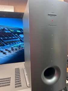 PIONEER SUBWOOFER ATTIVO INGRESSO RCA - SENZA VOLUME, DA REGOLARE - Foto 1 di 13