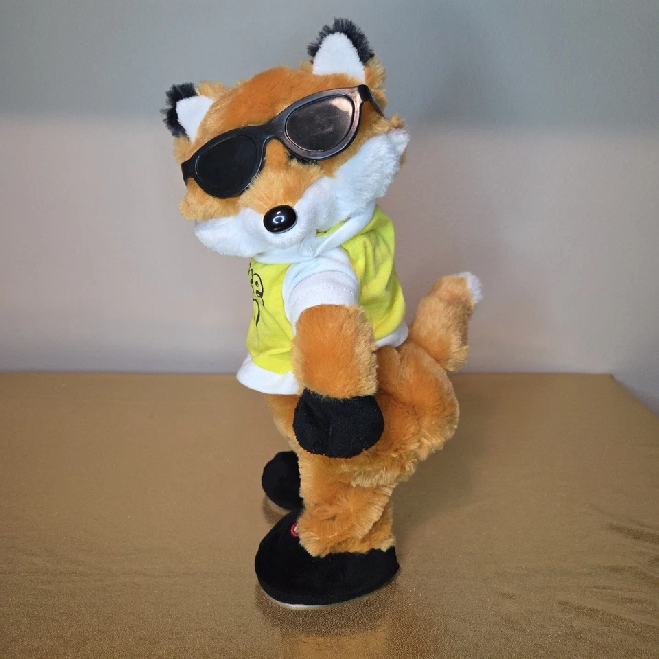 SINGING DANCEING AND TWERKING 15" FOXY FOX -SINGING" FIREBALL Video - Image 1 of 4