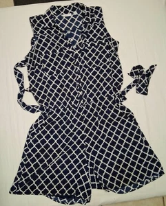 New York and Company Navy White Romper Size Large Belted Worn One Time Pockets - Picture 1 of 6