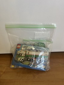 LEGO City: Tank Truck (3180)