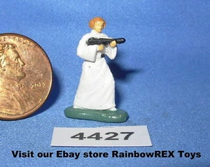 Star Wars Micro Machines Action Fleet PRINCESS LEIA From Classic Set - Picture 1 of 2