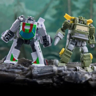 Wheeljack+Inferno Autobot Dr. WU DWE30+DWE24M Deformabl Action Figure Toys New  - Image 1 of 4