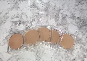 Palladio's Dual Wet and Dry Foundation Everlasting Tan-4 & Cypress Beige-1 - Picture 1 of 8