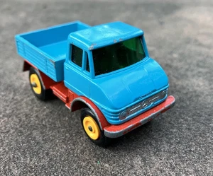 Vintage Lesney Matchbox Mercedes No 49 Unimog 49 Toy Car - Made UK - Picture 1 of 9