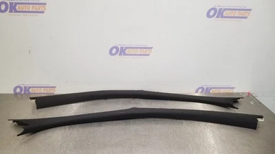 06 PONTIAC GTO INTERIOR A PILAR JUEGO DE MOLDURAS POSTES PARABRISAS PAR NEGRO Foto 1 de 4