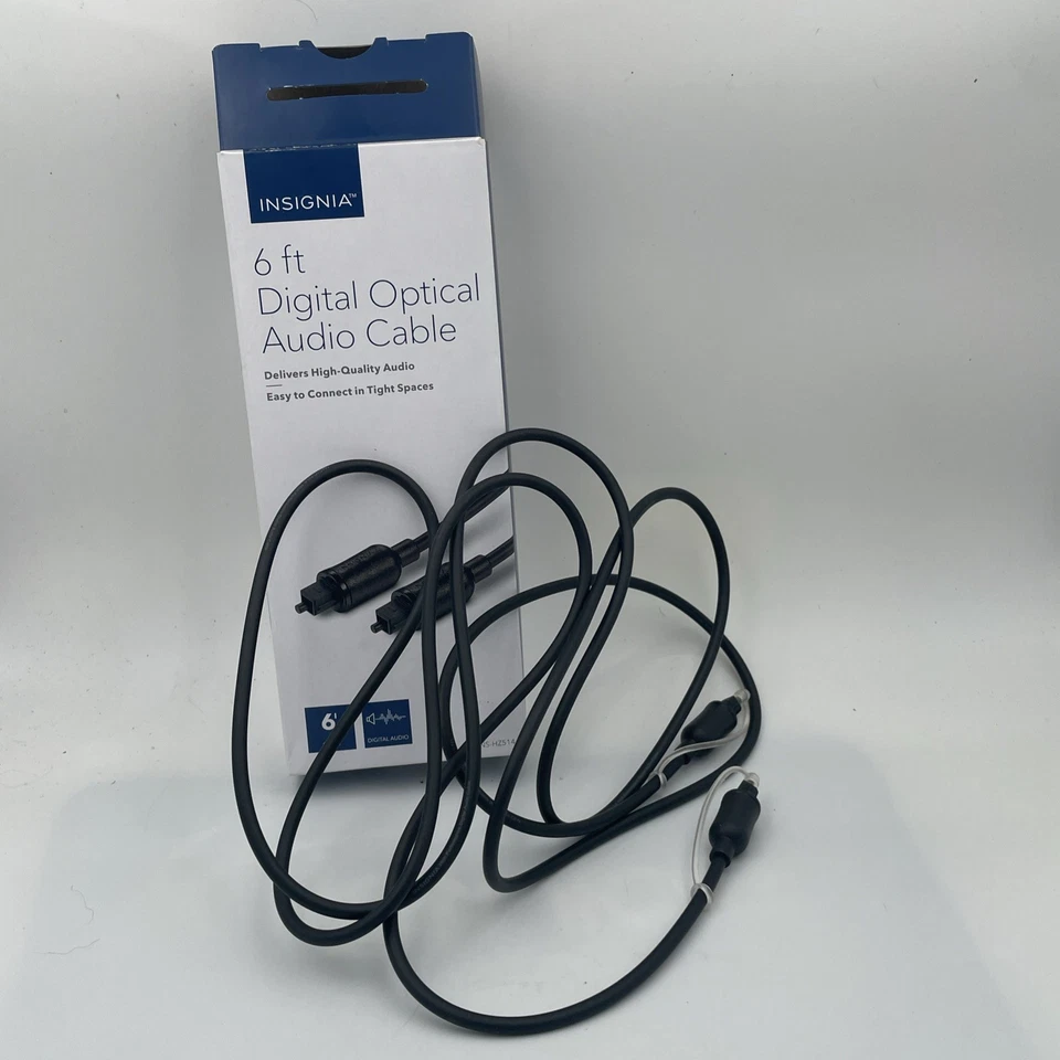 Cable de audio óptico Toslink Insignia NS-HZ514 6' Foto 1 de 4