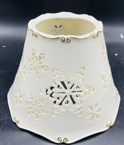 Yankee Candle Porcelain Shade Topper Ivory Snowflake Gem Cutout Christmas Large - Picture 1 of 4
