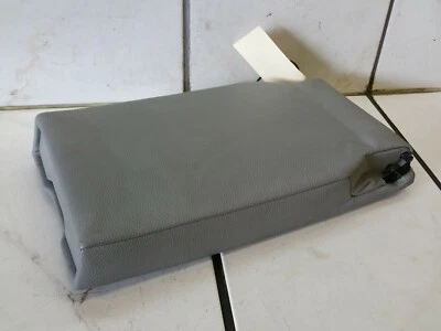 BMW 328i E92 2007 **Cupé** reposabrazos trasero plegable con portavasos desplegables - gris Foto 1 de 4