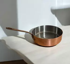Vintage Heavy French Copper Skillet 9 1/2” X 3" X 7 1/2 Brass handle - Picture 1 of 7